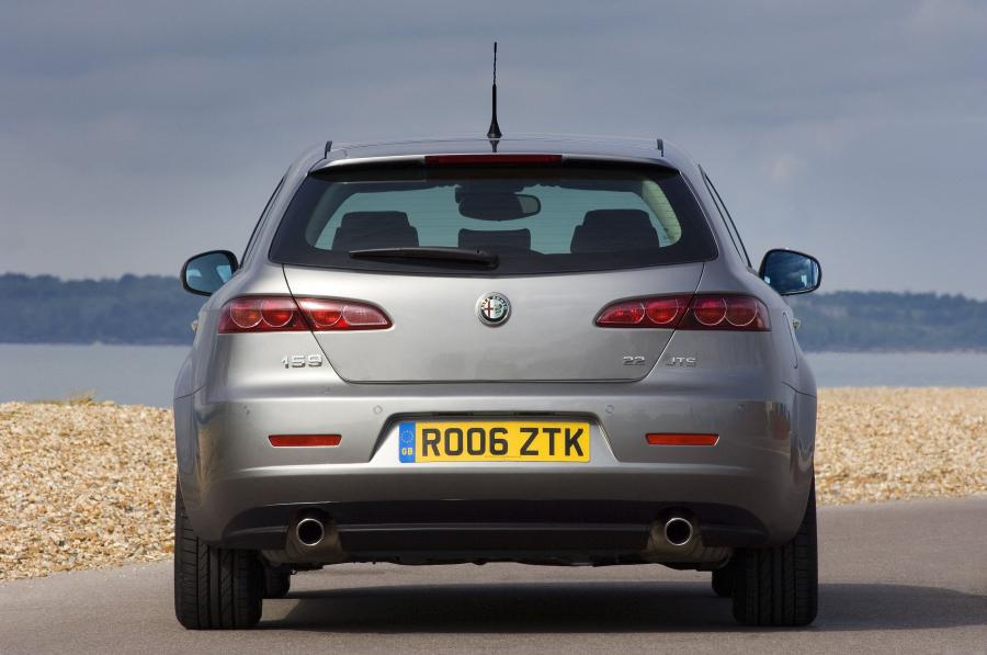  Alfa Romeo 159 Sportwagon (939B) 2006 года  (UK) (фото 21 из 31)